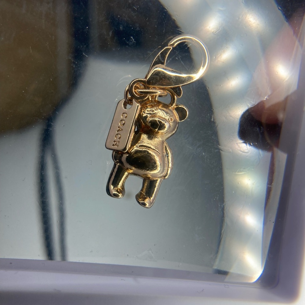 Coach Gold Bear Charm with Tag - Picture 5 of 5